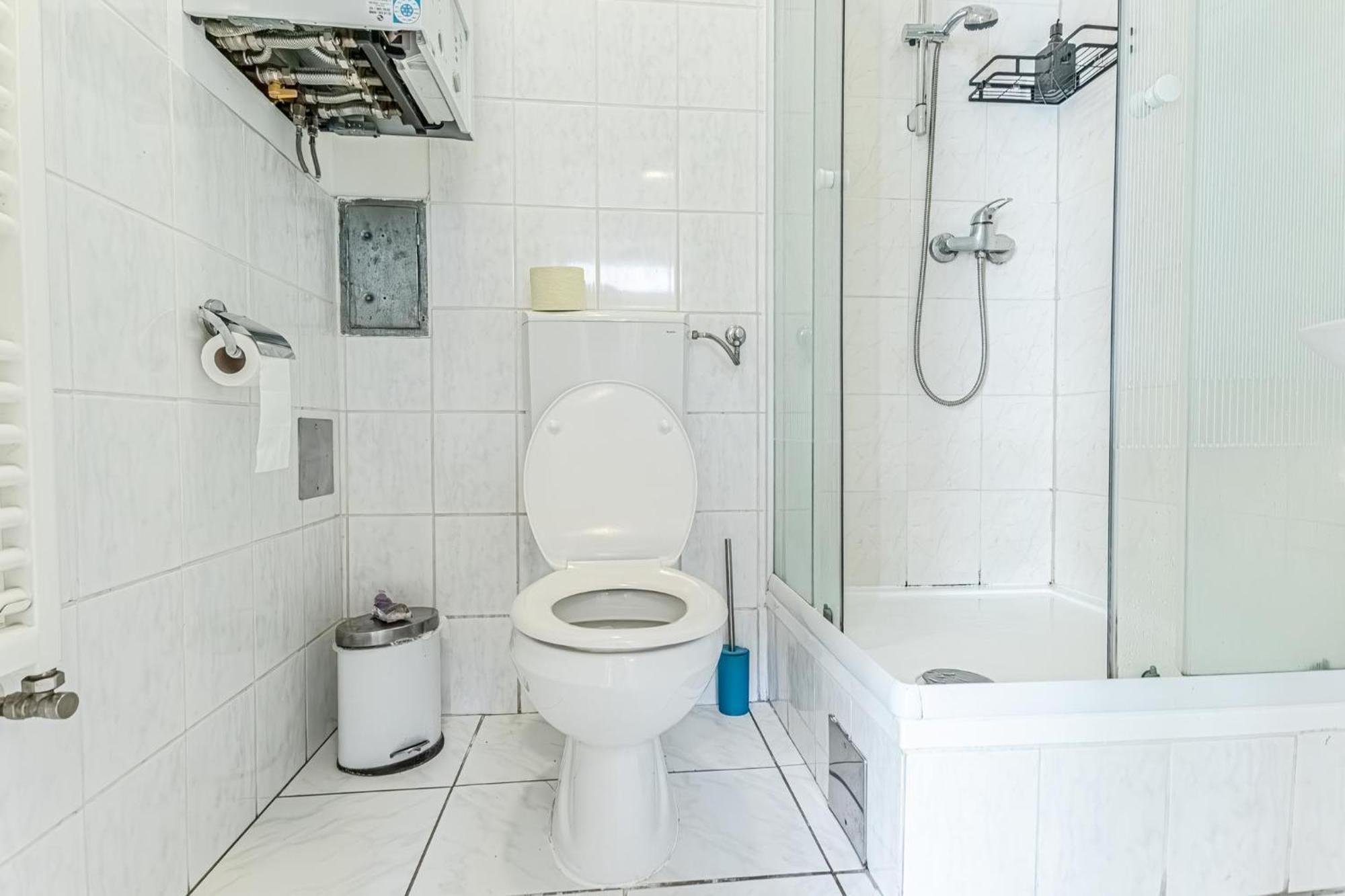 City Vibes: 1Br Apt, 10 Min To Westbahnhof Wien Exterior foto